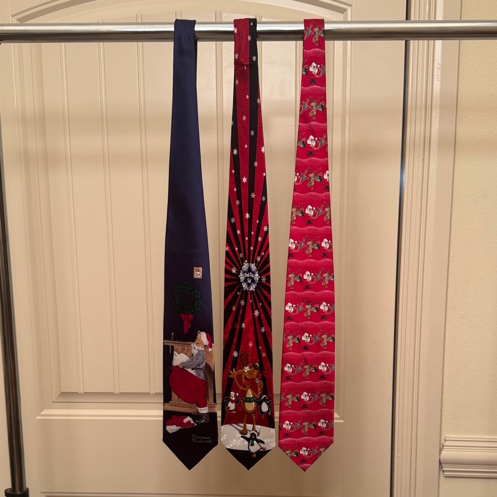 Bundle of 3 Hallmark Licensing Christmas Men's Ties